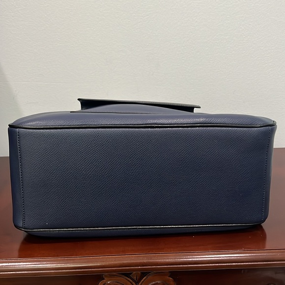 Vera Bradley Bowled Over Bag Classic Navy Genuine Leather - Picture 15 of 17